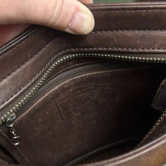 Vintage Coach Brown Leather Bag - Picture 4 of 7